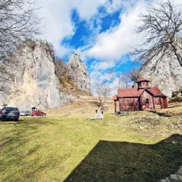 Епископ Методије служио у манастиру Светог Пантелејмона у Самограду