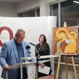 Хуманитарна изложба „Љепота ће спасити свијет“