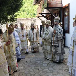 Саборна архијерејска Литургија у Пећкој Патријаршији