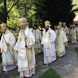 Саборна архијерејска Литургија у Пећкој Патријаршији