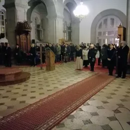 Јутарње Великог петка служено у Никшићу