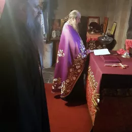 Царски часови служени у Ђурђевим Ступовима