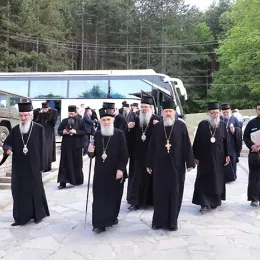 Посета манастиру Високи Дечани