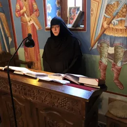 Литургија у манастиру Шудикова