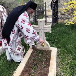 Литургија у манастиру Шудикова