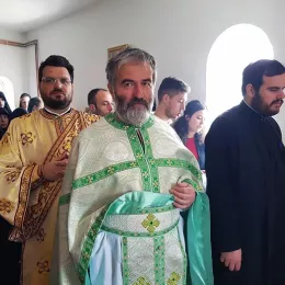 Литургија у манастиру Вазнесења Господњег у Драговољићима