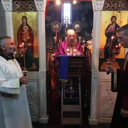 Изношење плаштанице у Ђурђевим Ступовима