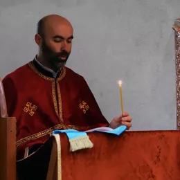 Велики петак у Сутивану