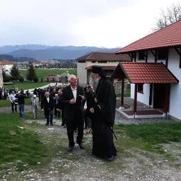 У Ђурђевим Ступовима одржан традиционални васкршњи пријем