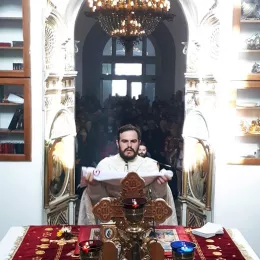 Васкрс прослављен у никшићком Саборном храму