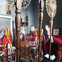 Велика субота и Благовјести молитвено прослављени у Ђурђевим Ступовима