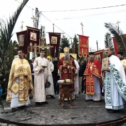 Епископ Јоаникије на празник Цвијети служио у Саборној цркви Светих Петра и Павла у Бијелом Пољу