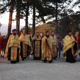 Врбица прослављена у Саборном храму у Никшићу