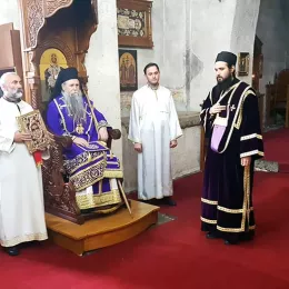 Епископ Јоаникије служио Литургију пређеосвећених дарова у Ђурђевим Ступовима