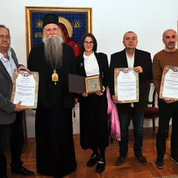 Цвијети молитвено прослављене у Саборном храму у Никшићу