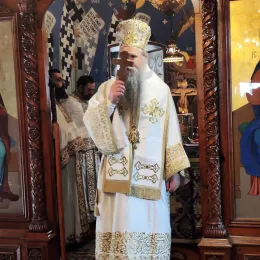 Владика Јоаникије на Недјељу Светог Јована Лествичника богослужио у манастиру Острогу