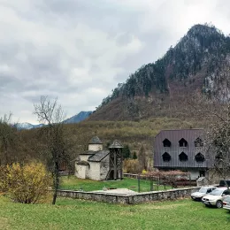 Епископ Методије на Лазареву суботу служио Литургију у манастиру Добриловина