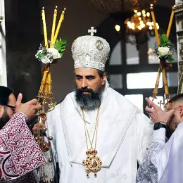 Васкрс свечано прослављен у никшићком Саборном храму