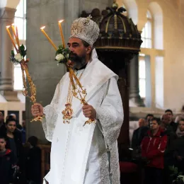 Васкрс свечано прослављен у никшићком Саборном храму