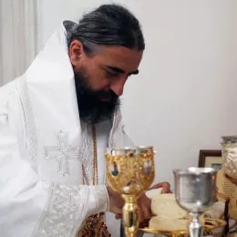 Васкрс свечано прослављен у никшићком Саборном храму