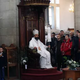 Васкрс свечано прослављен у никшићком Саборном храму