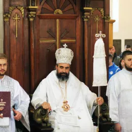 Васкрс свечано прослављен у никшићком Саборном храму