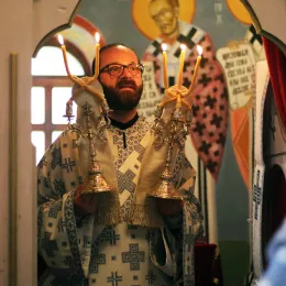 Епископ Методије на Благовијести у Пољима код Мојковца