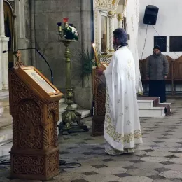 Пасхална вечерња служба у никшићком Саборном храму