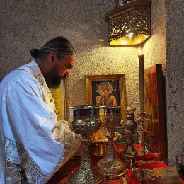 Епископ Методије на Велику суботу богослужио у Ђурђевим Ступовима