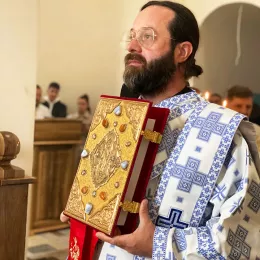 Епископ Методије богослужио у цркви Свете Петке у Мурини