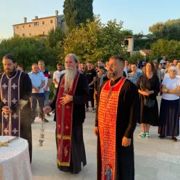 Крстионица