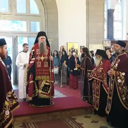 Свечано бденије у никшићком Саборном храму