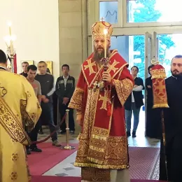 Свечано бденије у никшићком Саборном храму