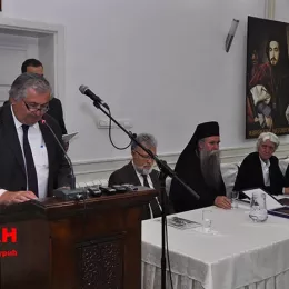 Награда "Извиискра Његошева“ уручена овогодишњем добитнику Ранку Јововићу