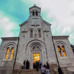 Доксологија митр. Антонију у Саборном храму у Никшићу