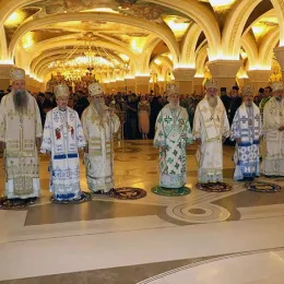 У храму Светог Саве у Београду литургијски прослављени новопроглашени косовско-метохијски мученици