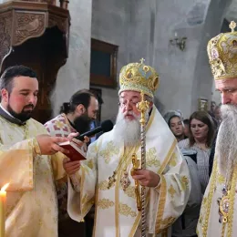 Прослављен празник Светог Георгија, храмовна слава манастира Ђурђеви Ступови