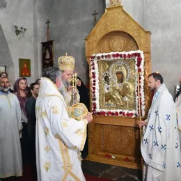 Прослављен празник Светог Георгија, храмовна слава манастира Ђурђеви Ступови