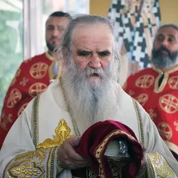 Празник Светог Василија свечано, саборно и молитвено прослављен у острошкој светињи