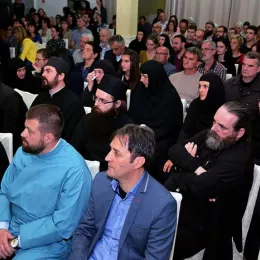 Вече сјећања на великог духовника оца Лазара Острошког