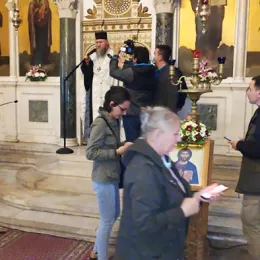 Молебан за Владику Јоаникија и свештенство