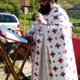 Слава цркве Светог Василија Острошког у Мартиновићима