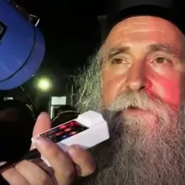 Владика Јоаникије и свештеници пуштени на слободу (уживо)