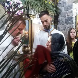 У цркви светих Апостола Петра и Павла у Бијелом Пољу прослављен Васкрс