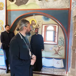 Епископ Методије богослужио у цркви Светог Ђорђа на Валу у Враћеновићима