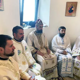 Епископ Методије богослужио у цркви Светог Ђорђа на Валу у Враћеновићима