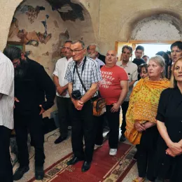 Литургијским сабрањем прослављена слава храма Светог Саве у Почивалима