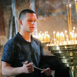 Посјета светињама Косова и Метохије: „Свијећа која не сагоријева“