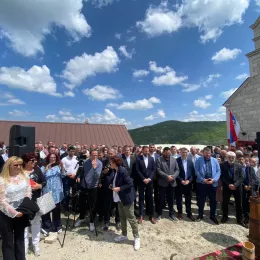 Освећење Храма преноса моштију Светог Николаја у Шљемену у Бањанима