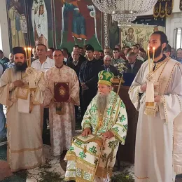 Литургијско сабрање у манастиру Светог Саве у Голији